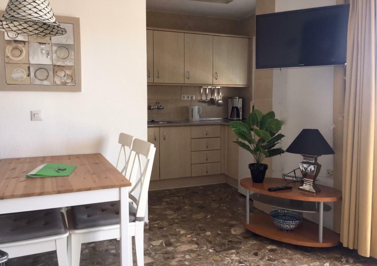 Carihuela Park Palace - Cocasa Leilighet Torremolinos Eksteriør bilde